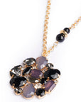 Collana lunga a catena con pendente a fiore in vetro multi nero - Mya Accessories