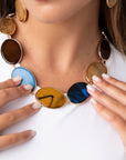 Collana girocollo con inserti ovali in acrilico multicolore - Mya Accessories