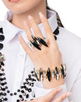 Anello in metallo regolabile con pietre a foglia in resina nero e crystal - Mya Accessories