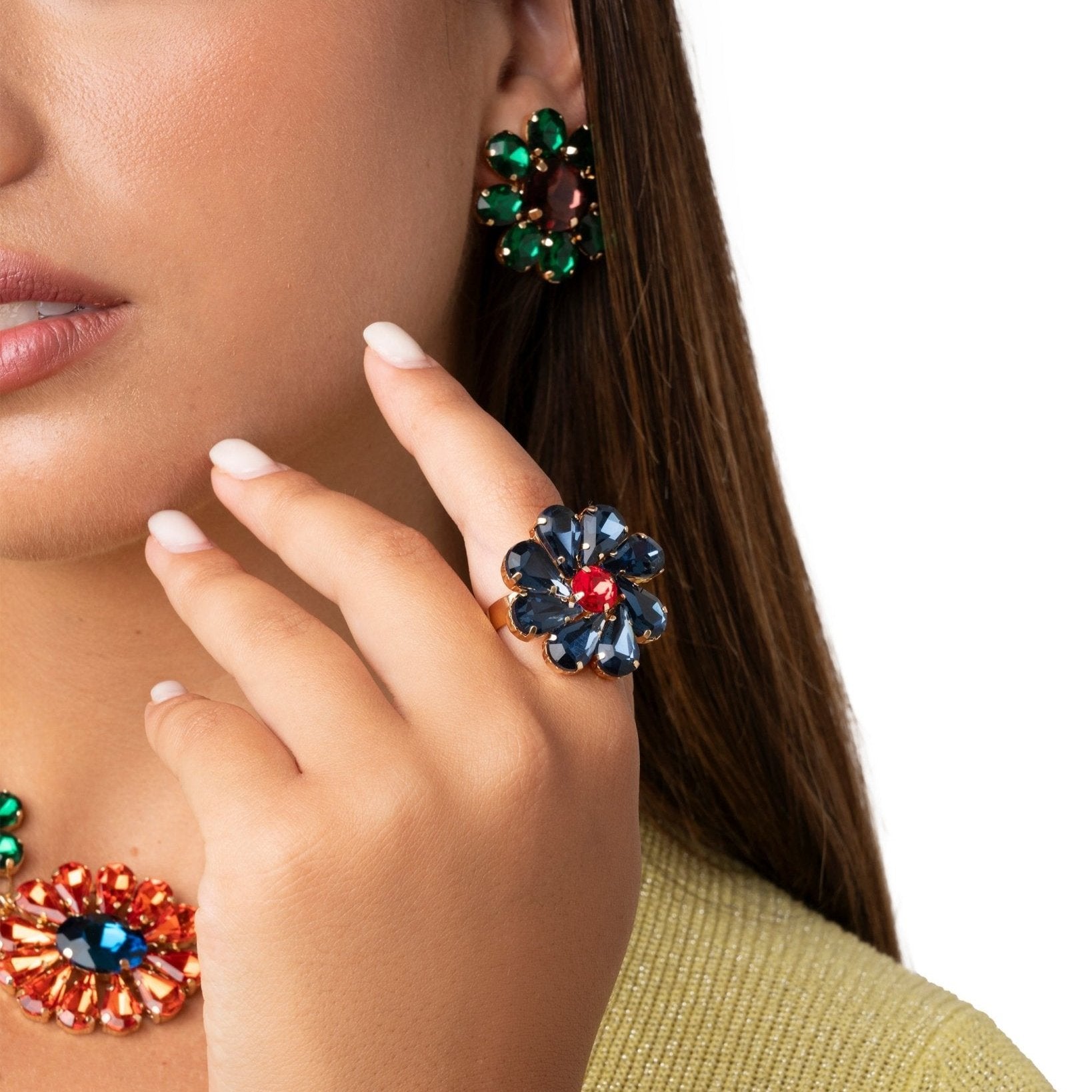 Anello in metallo regolabile con fiore in vetro blu e rosso - Mya Accessories