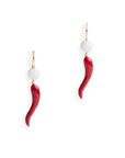 Orecchini pendenti smaltati bianchi e rossi con corno pendente - Mya Accessories
