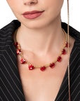 Collana girocollo a catena con pietre a forma di cuore in vetro rosso - Mya Accessories