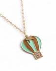 Collana girocollo a catena sottile con pendente a mongolfiera smaltata verde acqua ed oro - Mya Accessories
