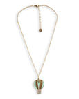 Collana girocollo a catena sottile con pendente a mongolfiera smaltata verde acqua ed oro - Mya Accessories