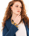 Bracciale a catena con pietre in vetro ed acrilico tono giallo e blu - Mya Accessories