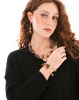 Collana girocollo a due fili con pietre a cubo in resina animalier tono beige - Mya Accessories