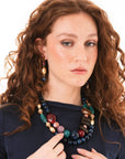 Collana a due fili con pietre in acrilico blu e viola - Mya Accessories