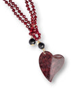 Collana lunga a due fili con pietre in vetro bordeaux e pendente a cuore - Mya Accessories