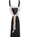 Cravatta nera con chiusura a zip e catena di perle in vetro - Mya Accessories