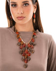 Collana girocollo a catena con cascata di pietre in acrilico tono marrone e rosso - Mya Accessories
