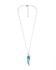 Collana lunga con catena sottile e pendente corno schiacciato in acrilico turchese - Mya Accessories