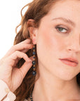 Orecchini pendenti con pietre in vetro tono blu - Mya Accessories