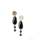 Orecchini pendenti con pietre in acrilico nere - Mya Accessories