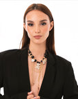 Collana girocollo con pietre nere in acrilico e charms pendenti - Mya Accessories