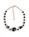 Collana girocollo in metallo con pietre in vetro nere - Mya Accessories