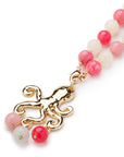 Collana lunga con pietre dure multi rosa, con pendente a forma di polipo in metallo - Mya Accessories