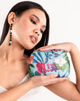Borsa clutch con stampa floreale su fondo azzurro - Mya Accessories
