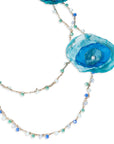 Collana lunga a due fili con micro cristalli e fiori in cotone blu - Mya Accessories