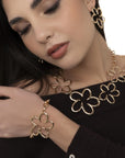 Collana girocollo a catena in metallo con fiori stilizzati - Mya Accessories