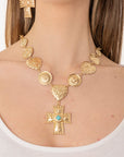 Collana girocollo con inserti in metallo e pendente a croce - Mya Accessories