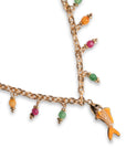 Collana girocollo con multi charms e pendente a pesciolino smaltato arancio - Mya Accessories