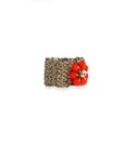 Anello in macramè con fiore in micro cristalli rossi - Mya Accessories