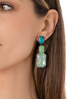 Orecchini pendenti con tre pietre in vetro tono verde - Mya Accessories