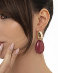 Orecchini pendenti con pietra in resina bordeaux - Mya Accessories