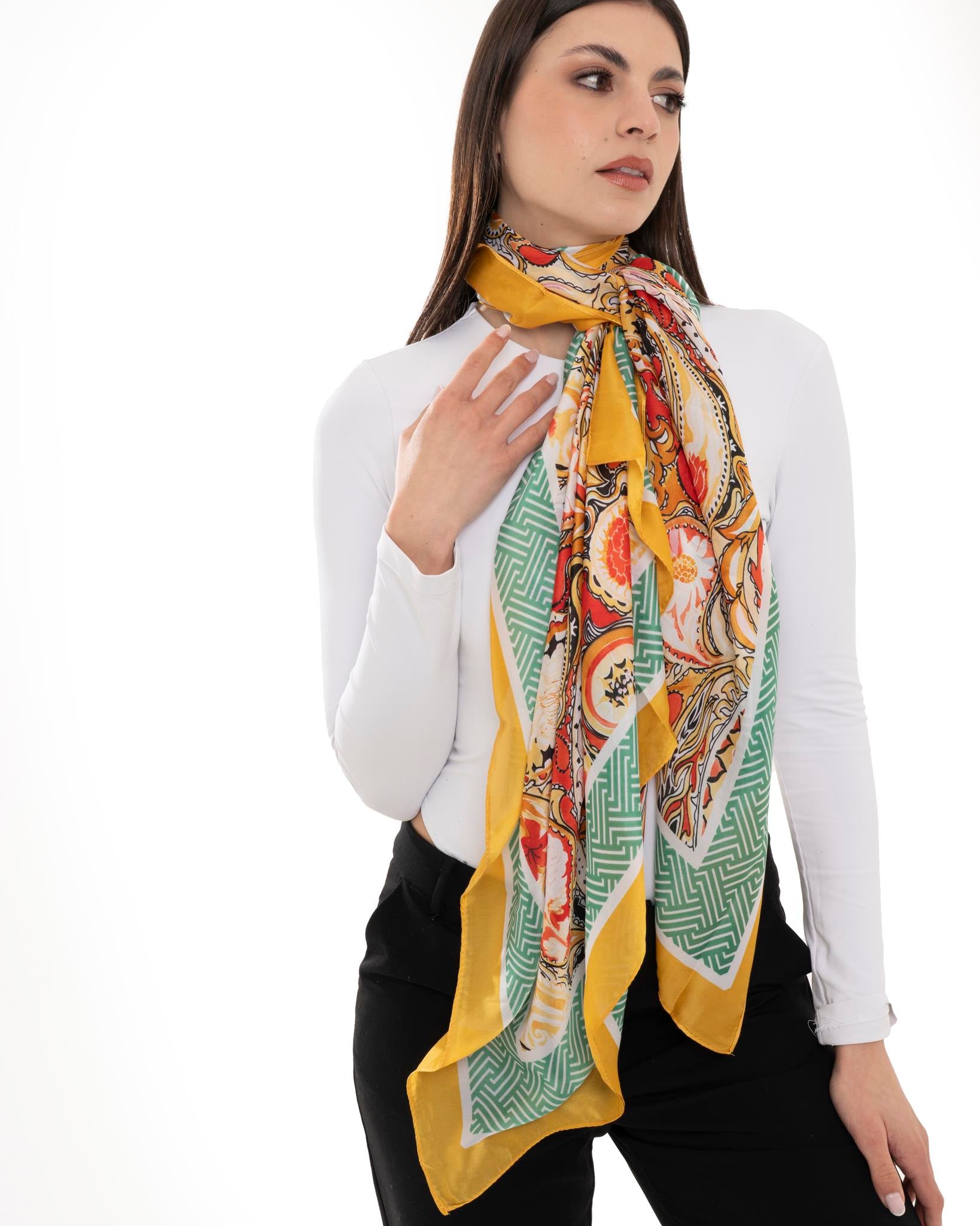 Sciarpa simil seta con stampa sui toni del giallo - Mya Accessories