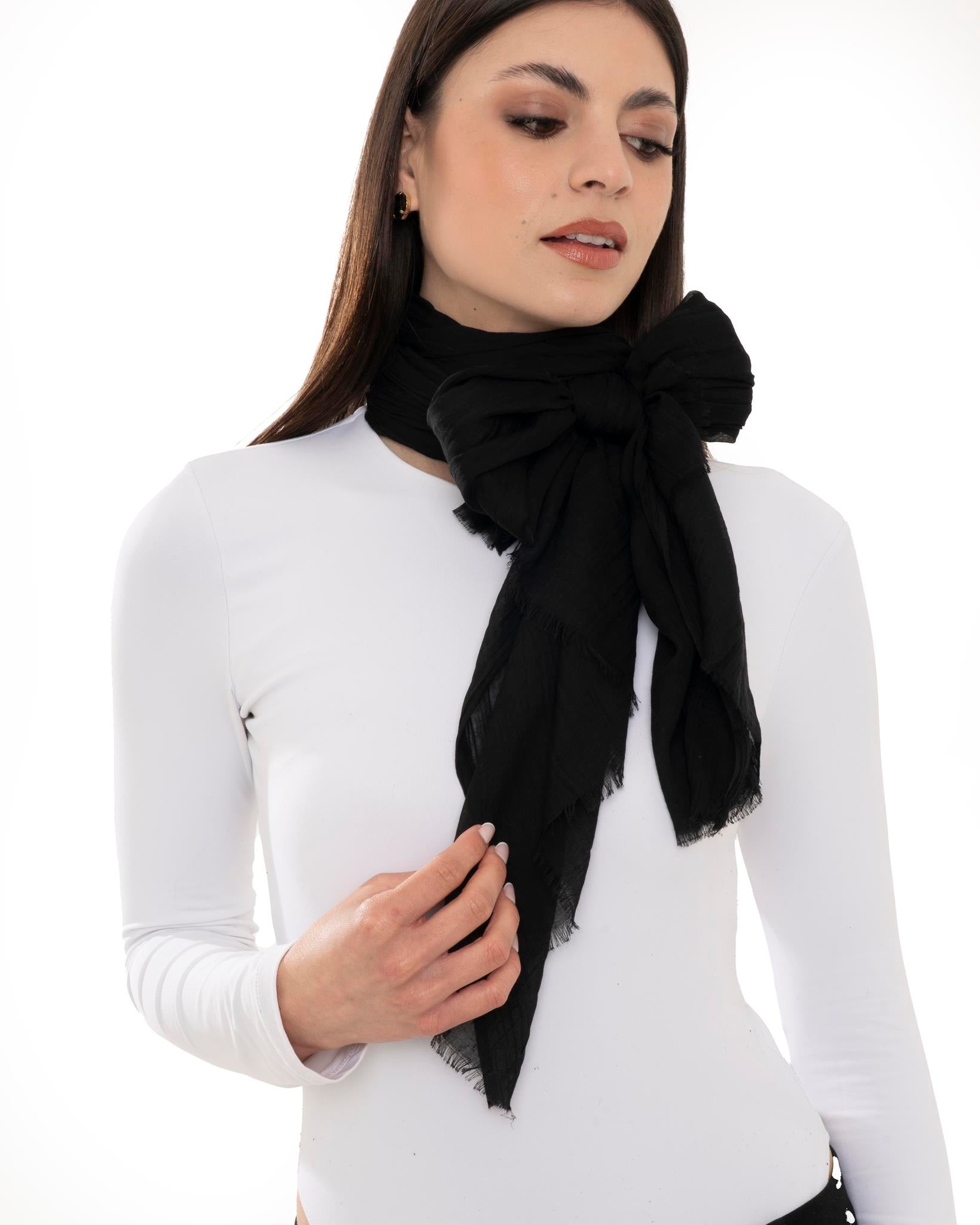 Sciarpa simil cotone tinta unita nera - Mya Accessories