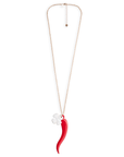 Collana lunga a catena con doppio pendente smaltato quadrifoglio bianco e corno rosso - Mya Accessories