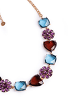 Collana girocollo con parti in acrilico trasparente blu, lilla e marrone - Mya Accessories