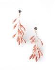 Orecchini pendenti tono rosa con pietre in vetro - Mya Accessories