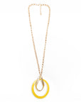 Collana lunga a catena antichizzata con pendente circolare giallo - Mya Accessories