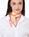 Foulard in seta con stampa a cuori tono rosa - Mya Accessories