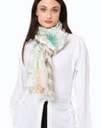 Sciarpa in cotone bianca con stampa floreale tono verde - Mya Accessories