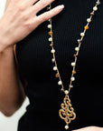 Collana lunga con microcristalli giallo e beige con pendente - Mya Accessories