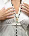 Collana lunga con sfere nere con pietra in vetro verde - Mya Accessories