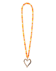 Collana lunga con pietre dure multi arancio e pendente in metallo a forma di cuore - Mya Accessories
