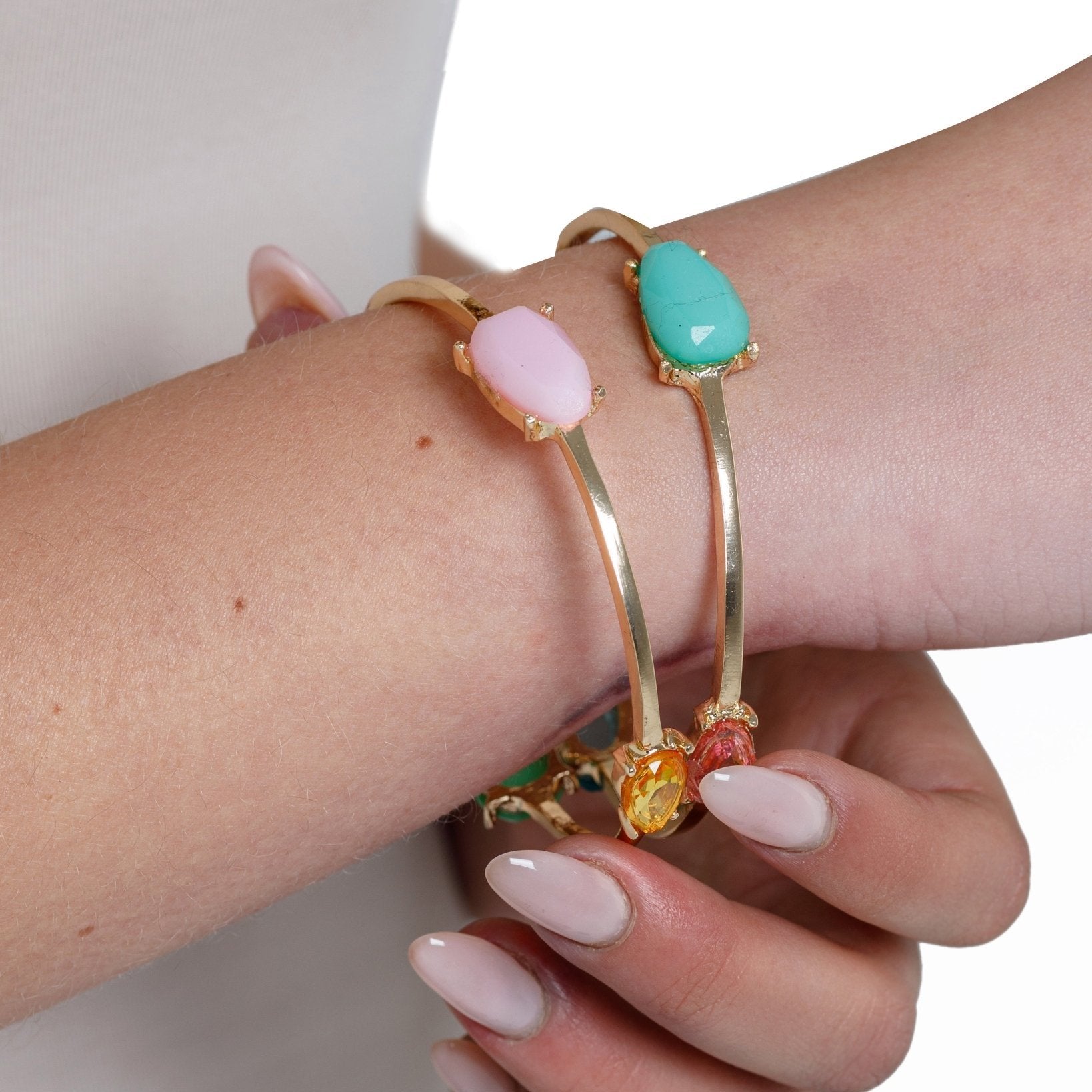 Braccialetti da donna in resina colorati larghi geometrici da