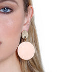 Orecchini circolari pendenti in acrilico nude - Mya Accessories