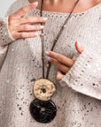collana-laccio-acrilico-donut-nera-3-Mya Accessories