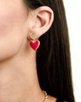Orecchini con cuore smaltato rosso - Mya Accessories