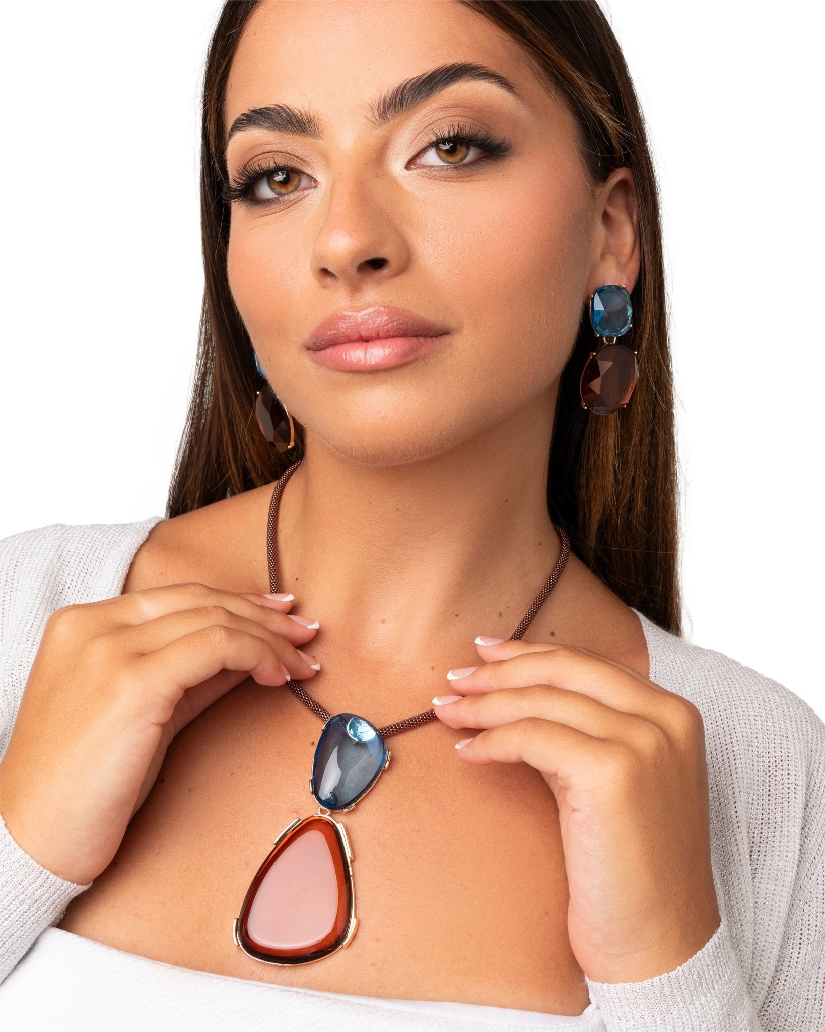 Collana girocollo laccio bronzato con pendente in acrilico trasparente blu e marrone - Mya Accessories