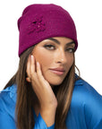 Cappello in lana con fiore tono fucsia - Mya Accessories