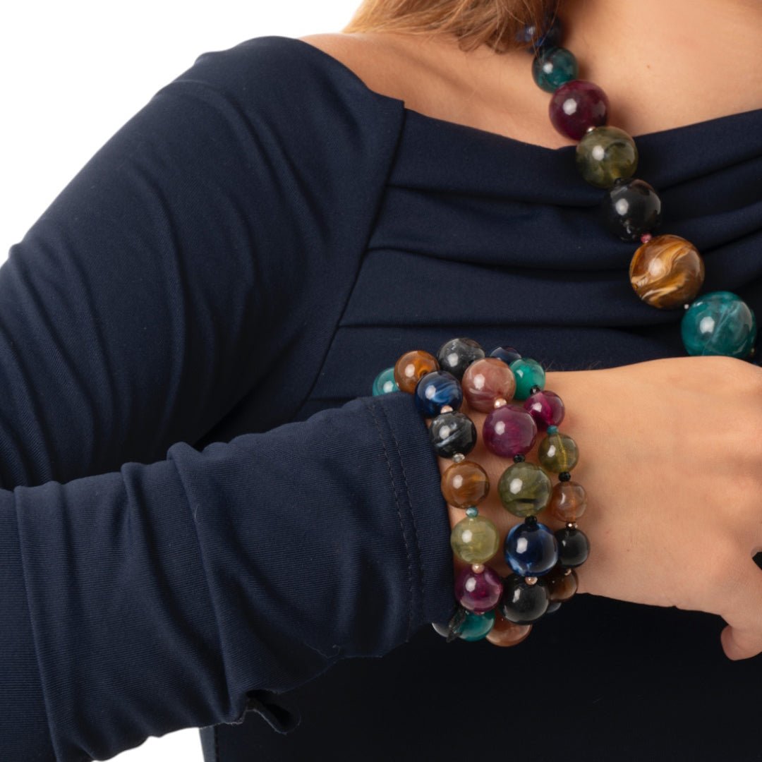 Bracciale elastico a tre linee con sfere in acrilico e vetro mutlicolore - Mya Accessories