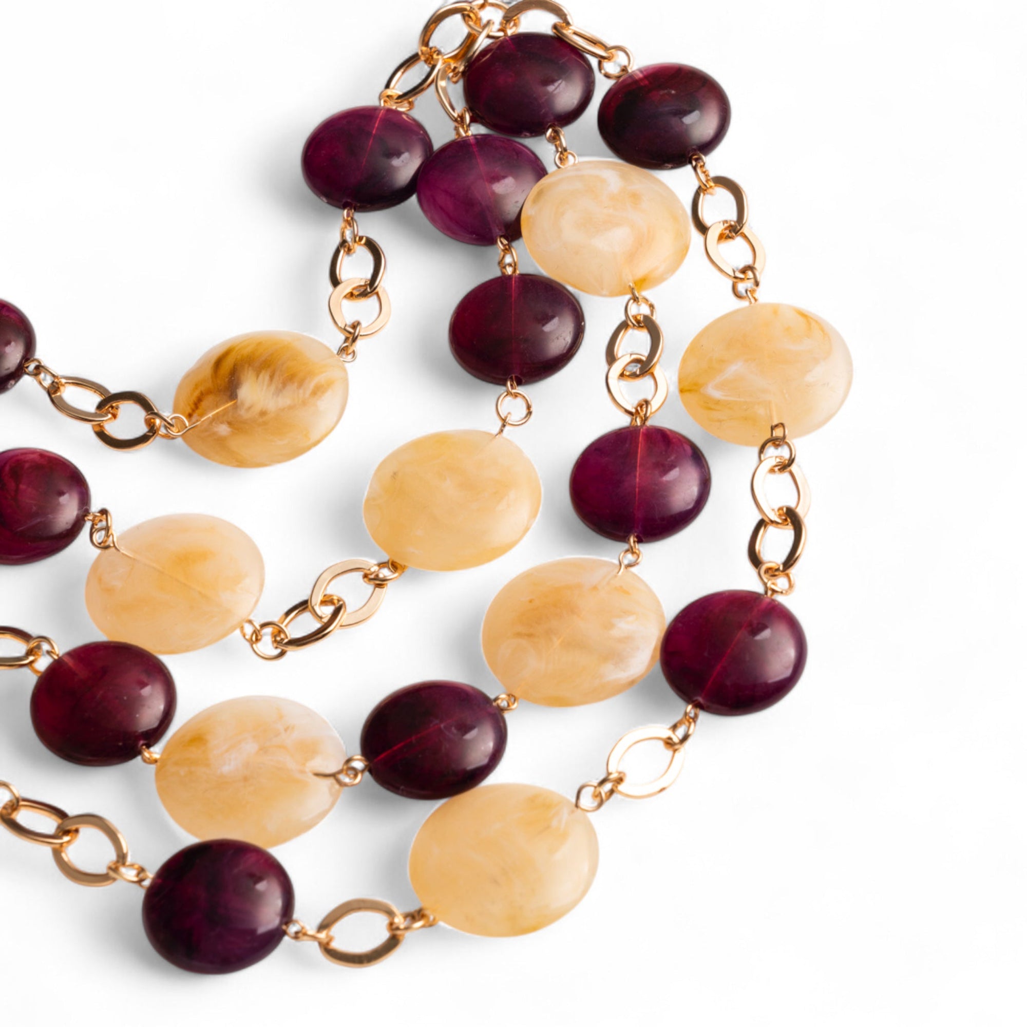 Collana a catena con cascata di pietre schiacciate in acrilico beige e viola - Mya Accessories