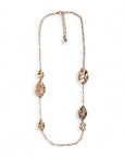 Collana lunga a catena sottile con inserti foglie in metallo - Mya Accessories