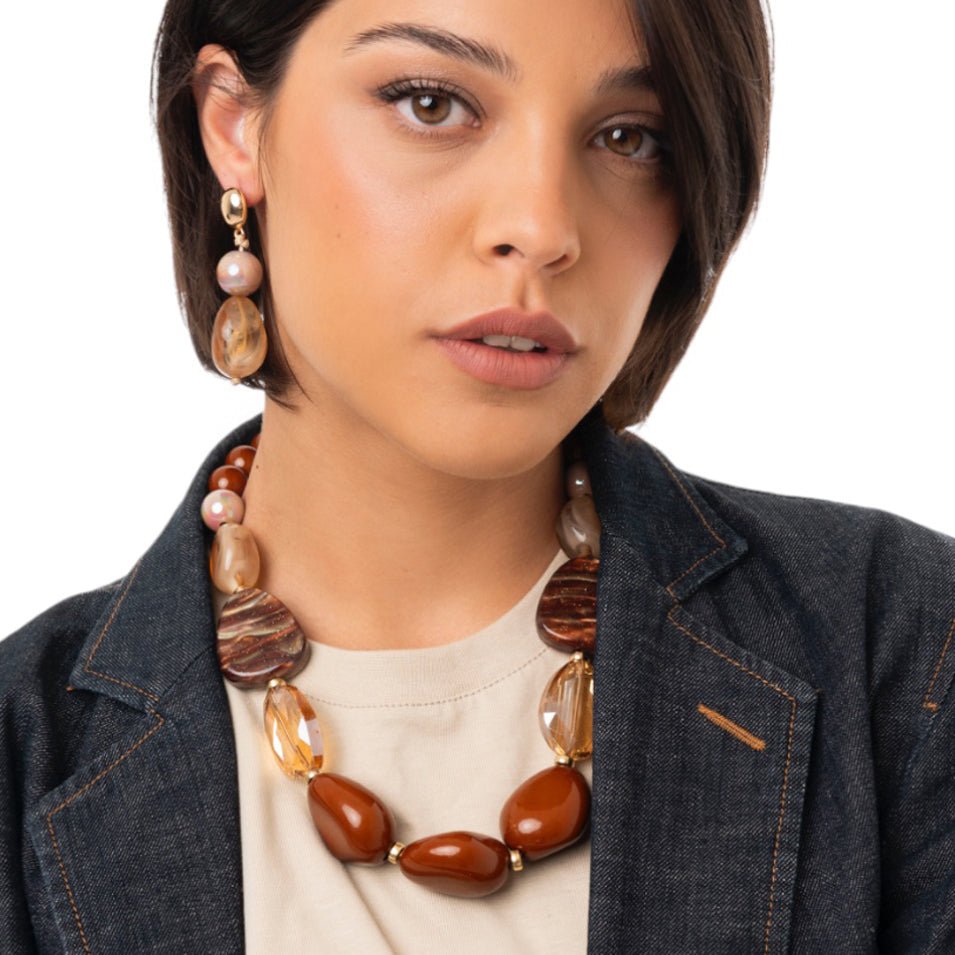 Collana girocollo con pietre in acrilico tono marrone - Mya Accessories