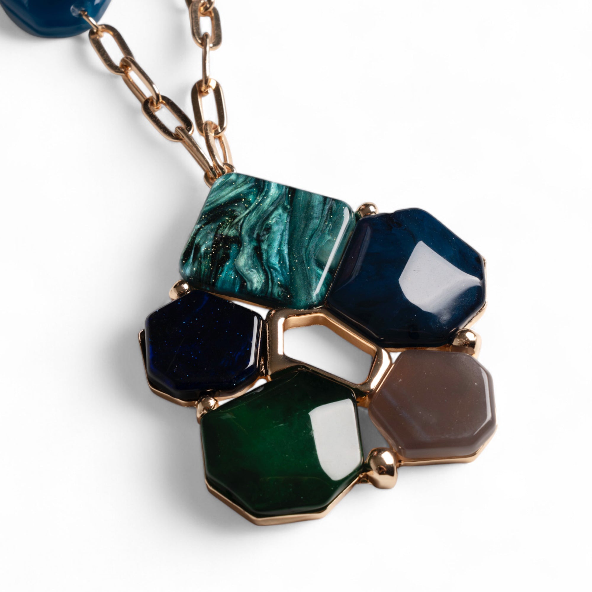 Collana lunga a catena con pendente a forma di fiore in acrilico e resina tono blu - Mya Accessories